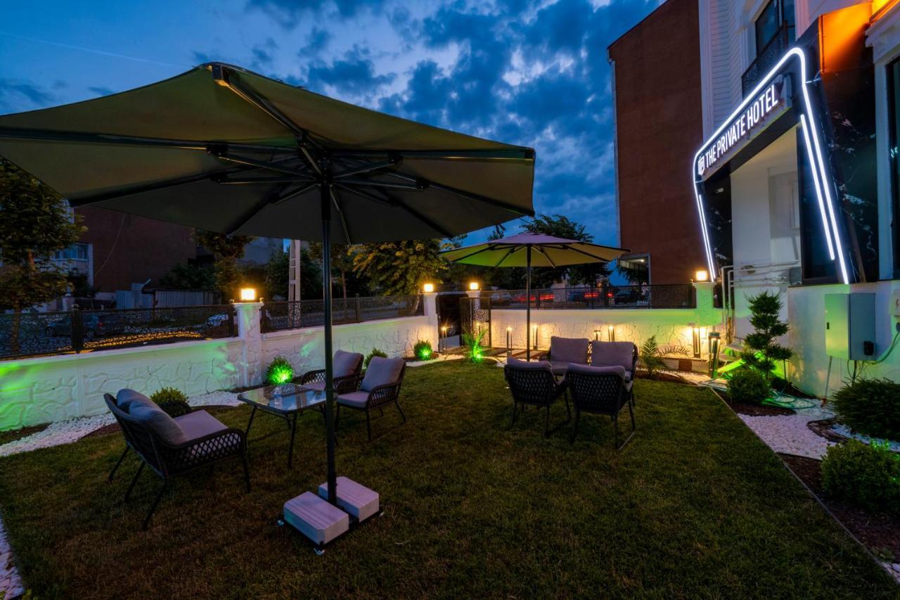 The Private Airport Hotel Istanbul Exteriör bild
