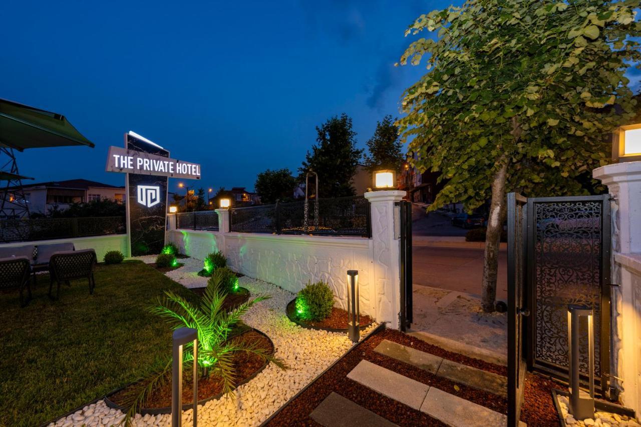 The Private Airport Hotel Istanbul Exteriör bild